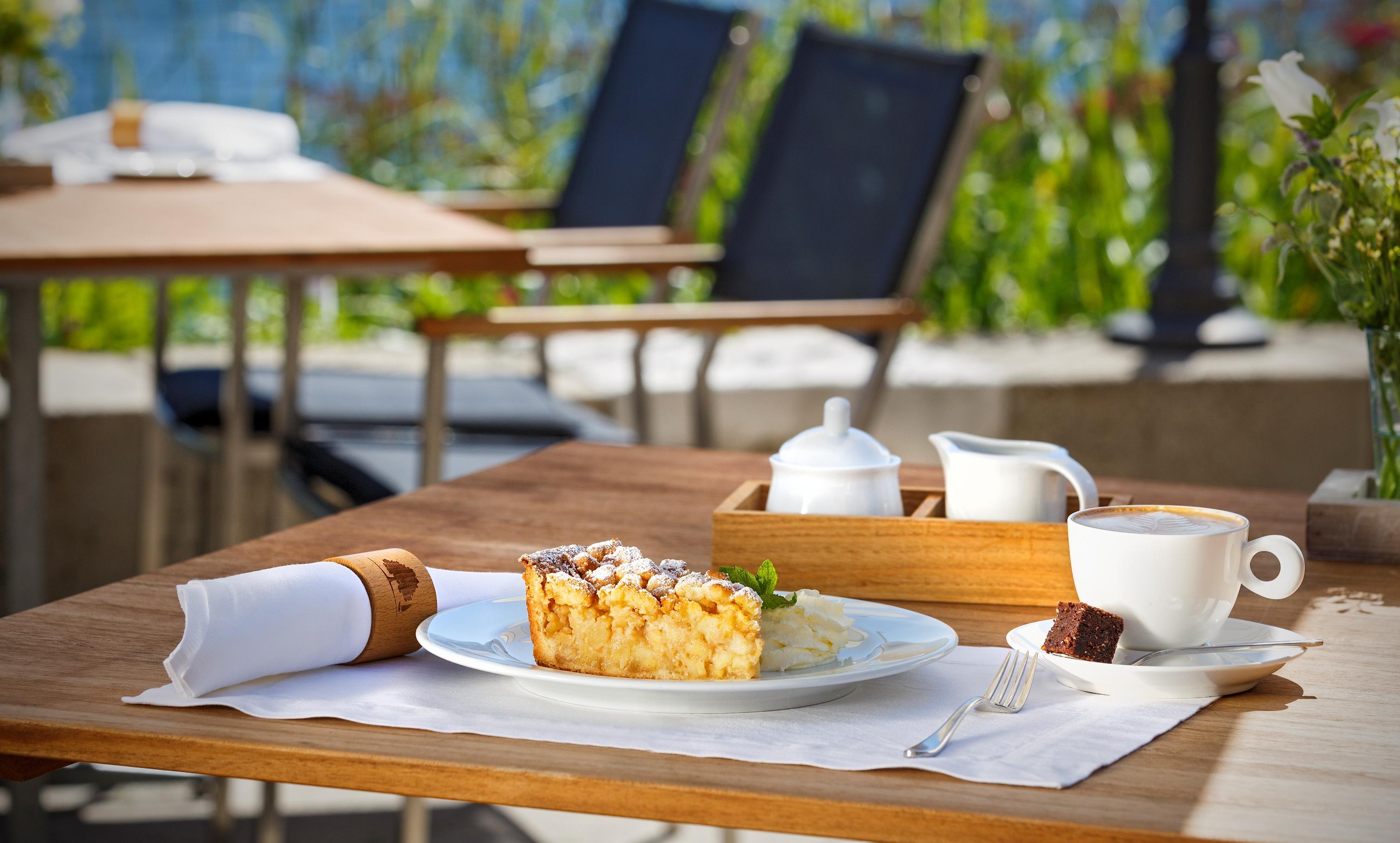 Seehotel Kastanienbaum 4*